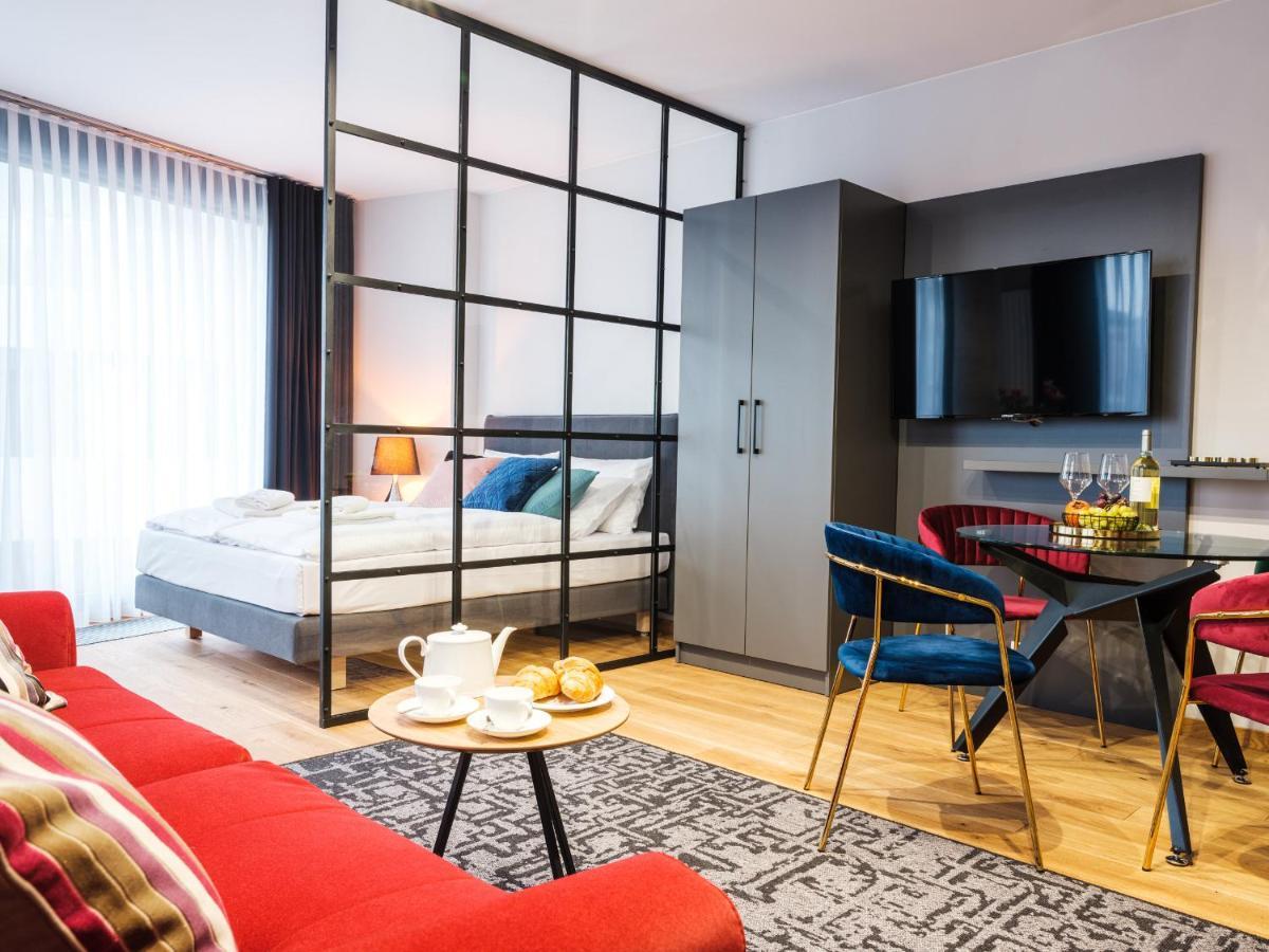 Aparthotel Inspire Miodova Residence Krakau Exterior foto