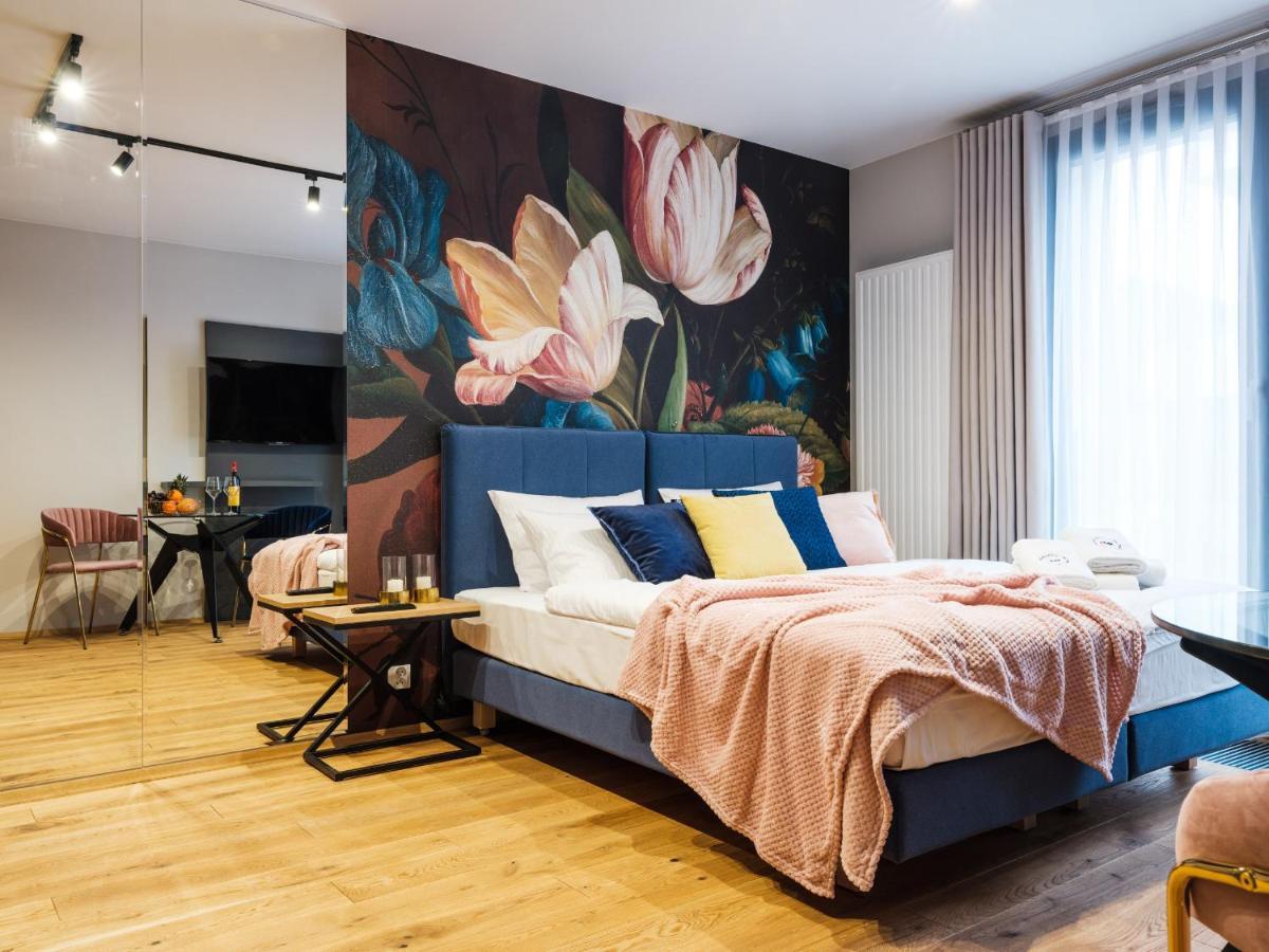 Aparthotel Inspire Miodova Residence Krakau Exterior foto