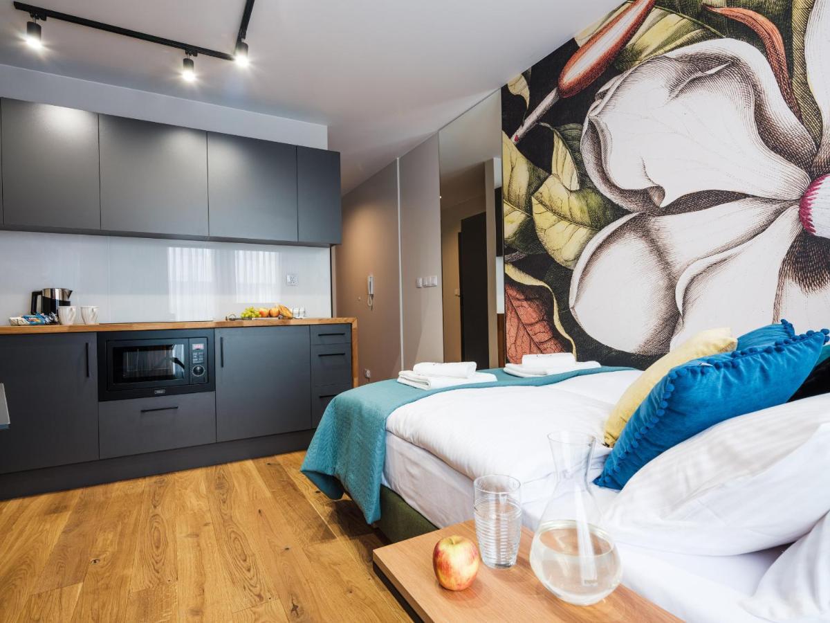 Aparthotel Inspire Miodova Residence Krakau Exterior foto